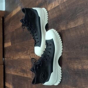 Converse platform high tops women's size 12